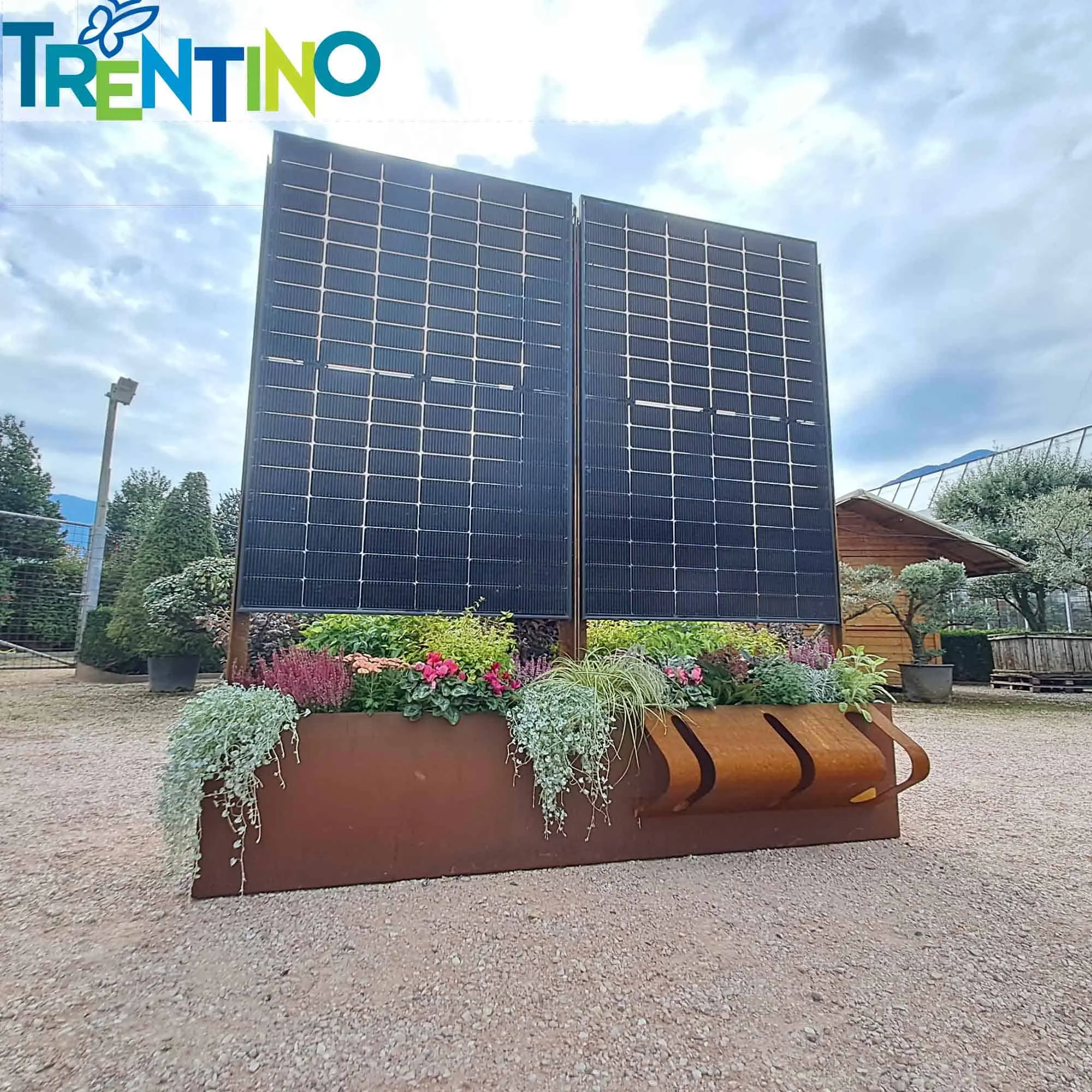Pannelli Fotovoltaici Verticali: Vantaggi e Applicazioni Ottimali